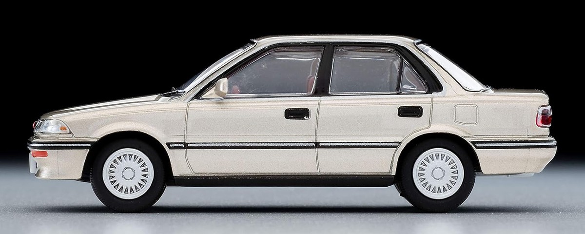 New Tomica Limited Vintage NEO 1/64 LV-N08c TOYOTA COROLLA 1500SE