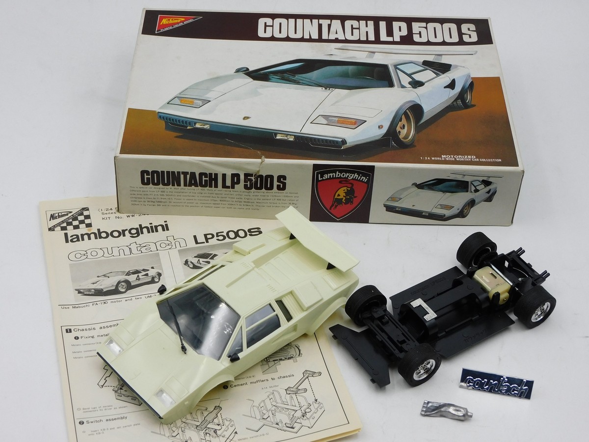 Nichimo Lamborghini Countach LP500 S 1/24 Vintage Plastic Kit