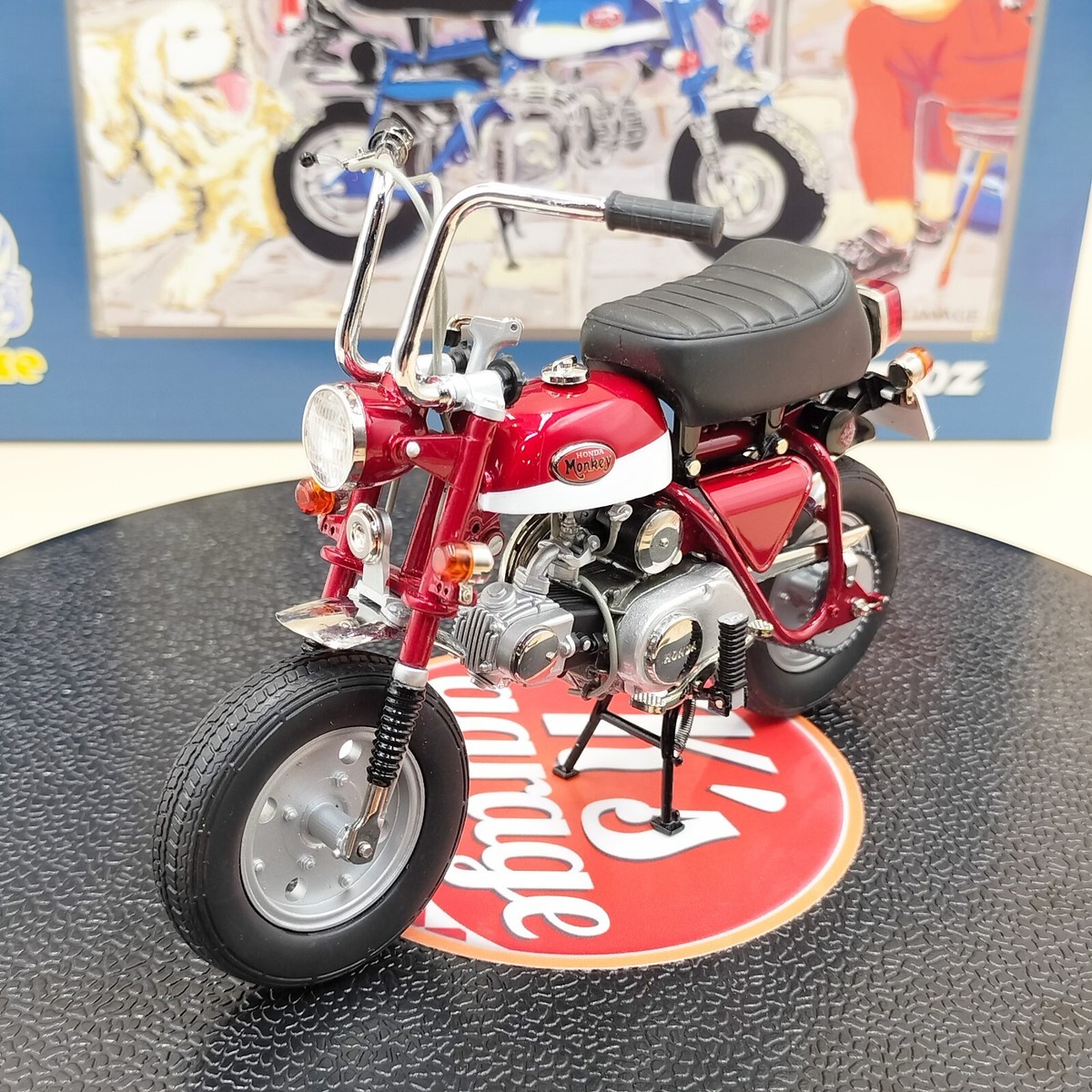 EBBRO 1/10 Honda Monkey Z50Z Red Bike Diecast Underplayed Bike
