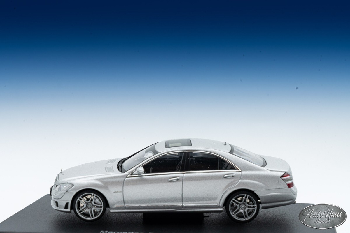1/43 Autoart Mercedes Benz S-Class S63 AMG Silver Sedan 🤝ALSO