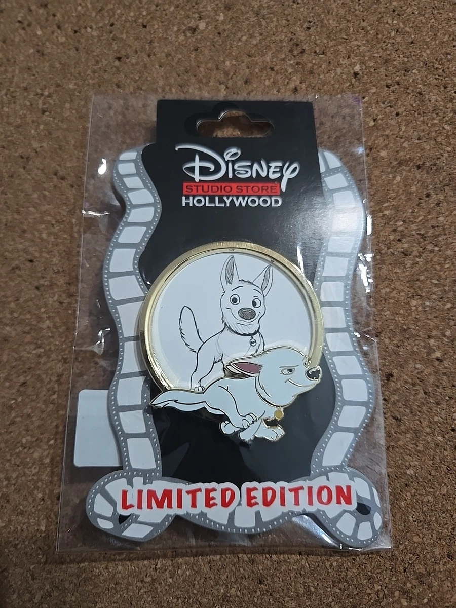 2024 Disney DSSH PIN Dog Self Portrait Series Bolt LE 400 D23 | eBay