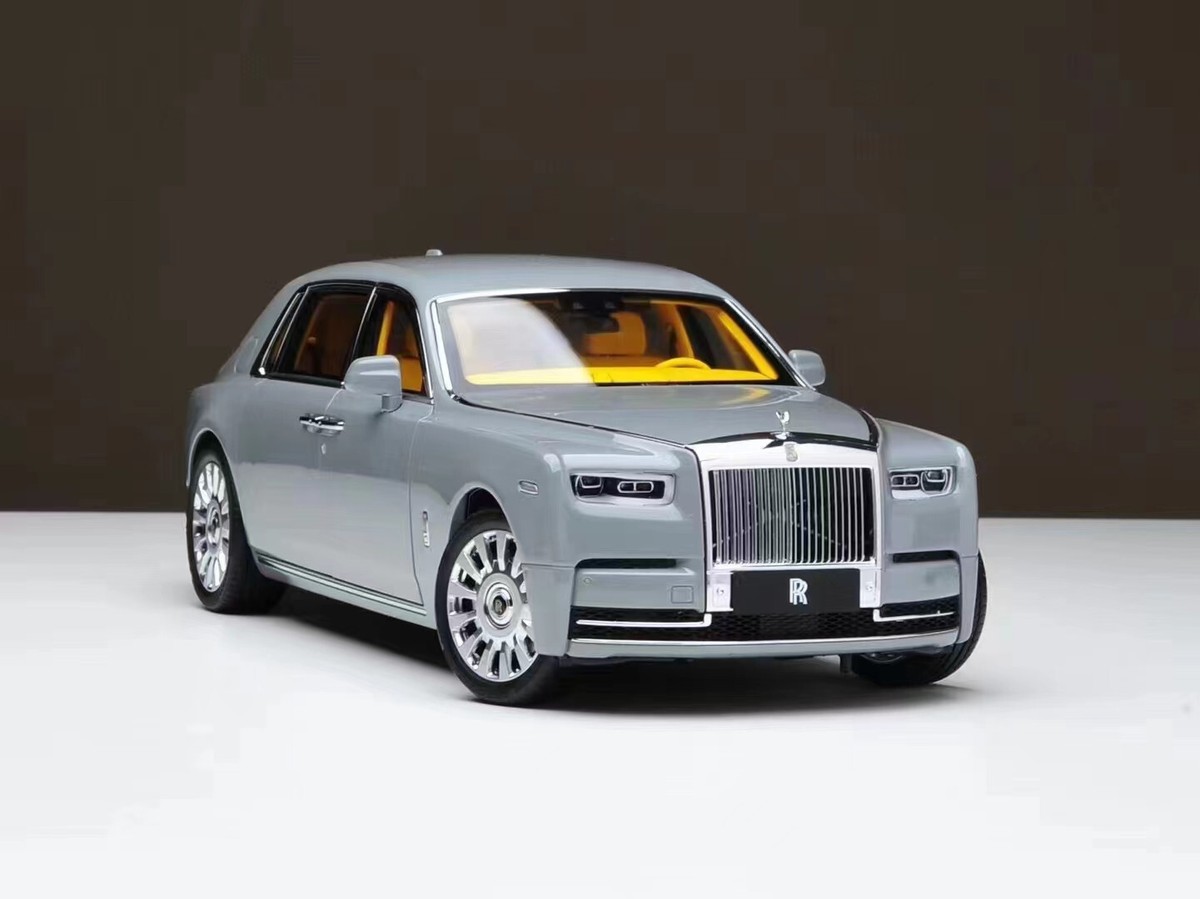 1/18 Rolls Royce Phantom 2023 all new limited Gary Diecast Fully