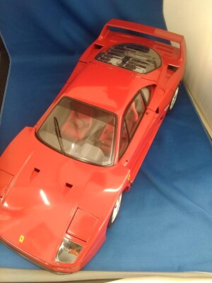 Pocher Ferrari F40 1/8 Scale Detailed Assembly Model Kit Used F/S