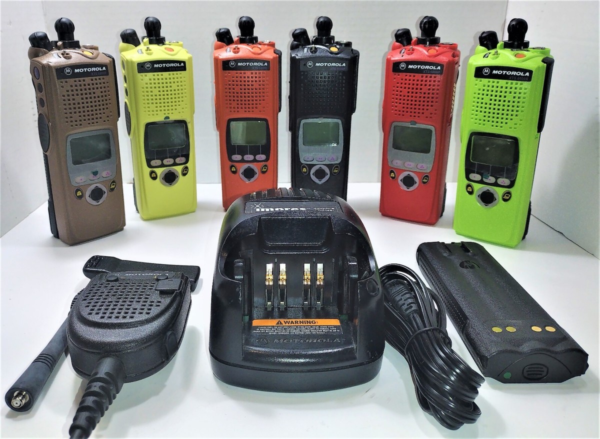 MOTOROLA XTS5000 UHF 380-470mhz P25 TWO WAY DIGITAL RADIO