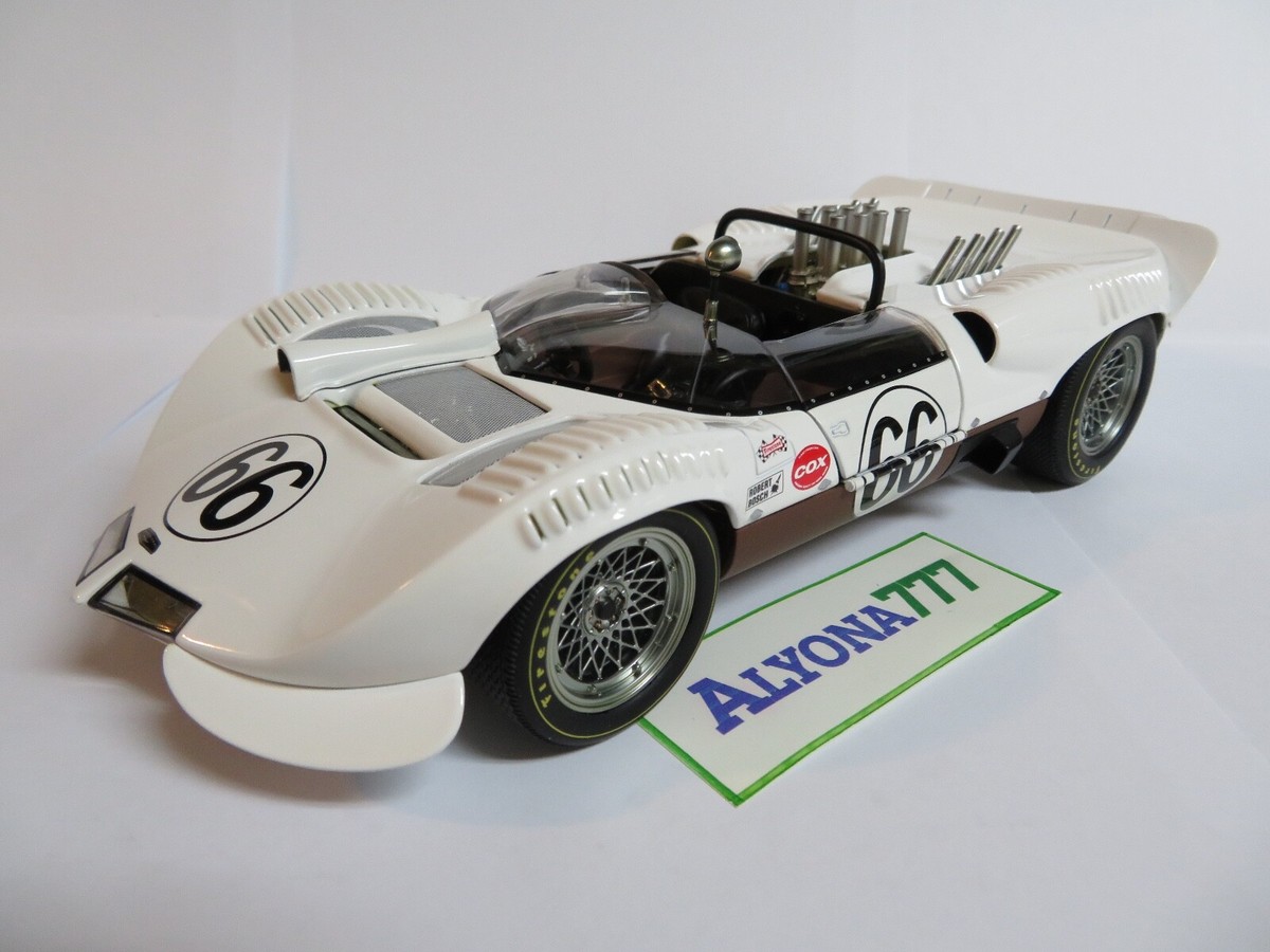 AUTOart Millennium 1/18 CHAPARRAL 2 Race Car 1965 #66 DIECAST CAR