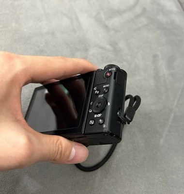 SONY Cyber-Shot DSC-WX500 18.2MP Digital Camera Black English