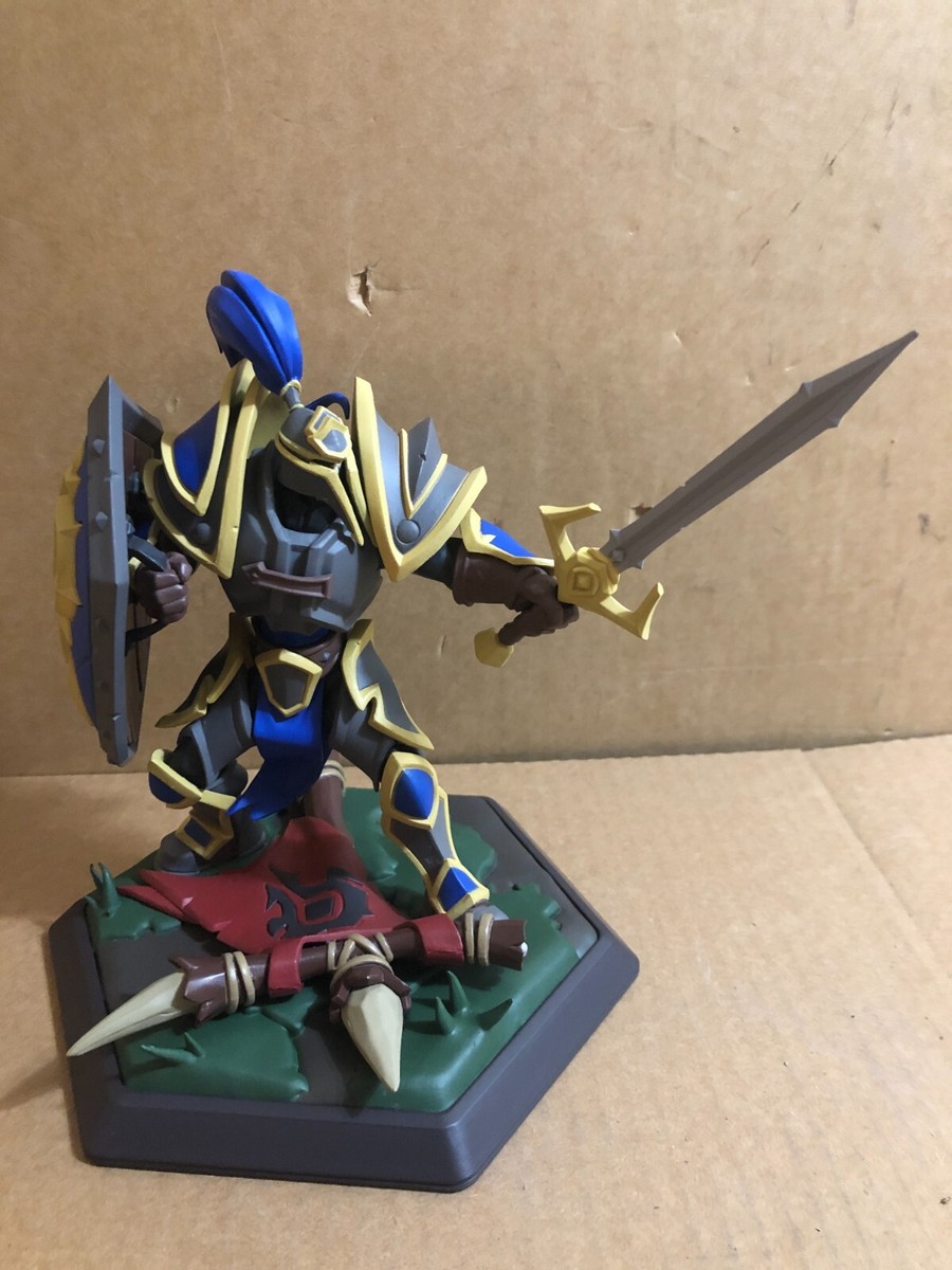 World of Warcraft Human Footman 25th Anniversary Statue Blizzcon