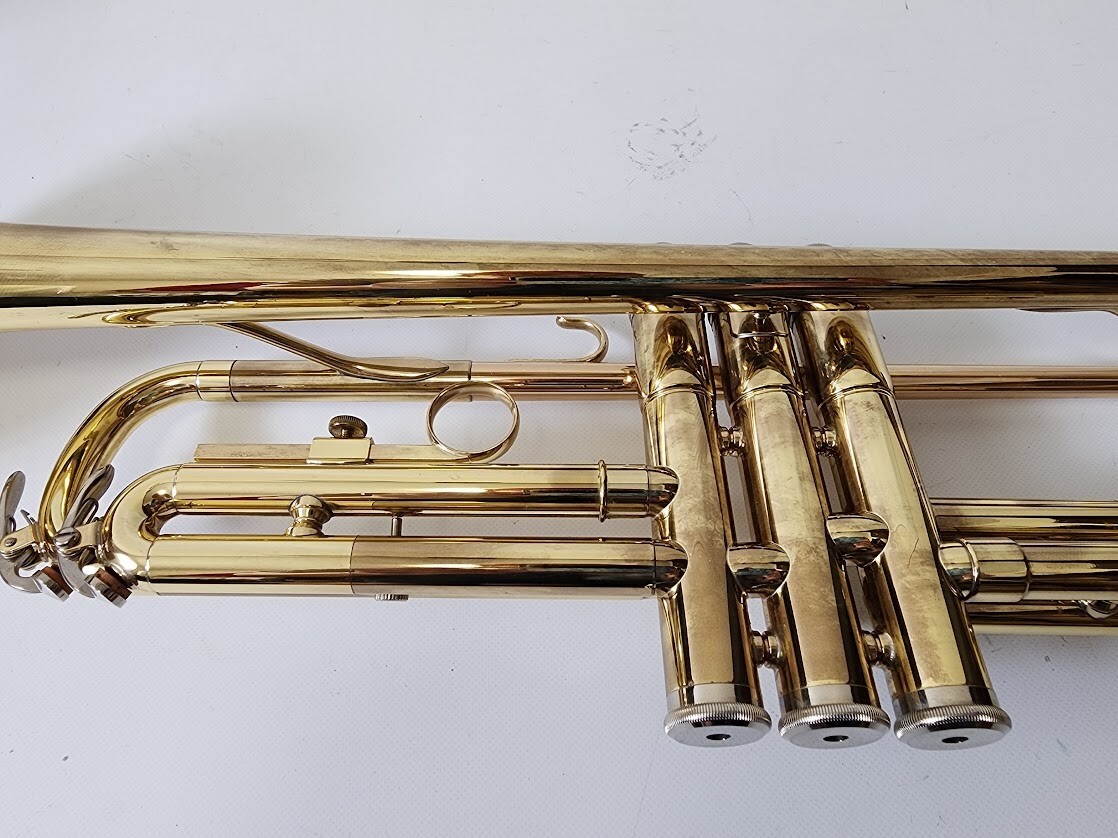 YAMAHA YTR-2310 Trumpet with HardCase Musical instrument