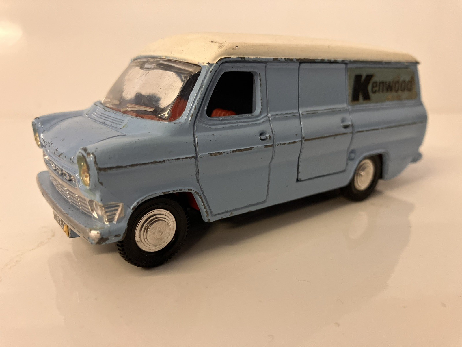 Dinky 407, Ford Transit - Free Price Guide & Review