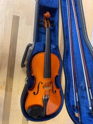 Kiso Suzuki Violin 3/4 Size, Antonius Stradivarius 1720 Copy, Anno