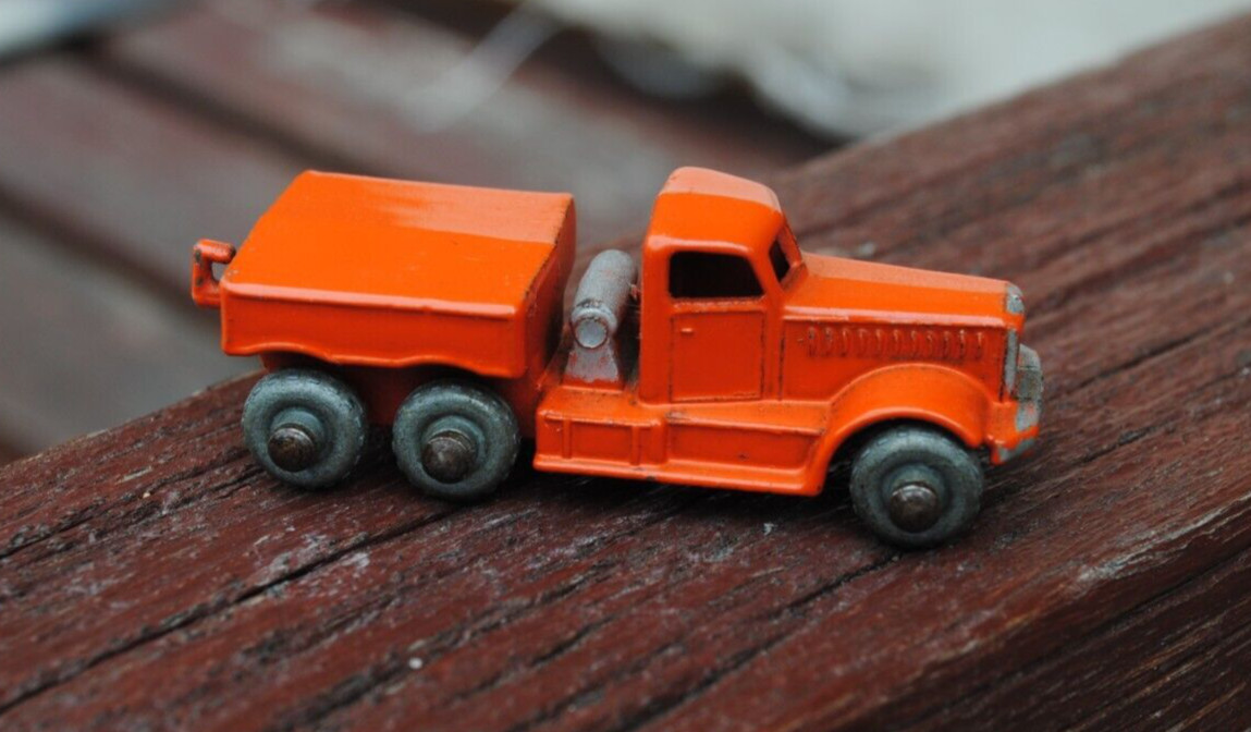 Matchbox 15a, Diamond T Prime Mover - Free Price Guide & Review