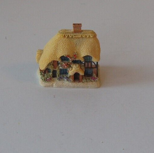 Lilliput Lane - Honeysuckle Cottage