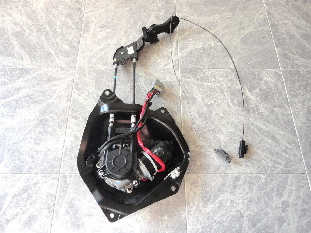NISSAN SERENA HFC26 C26 Genuine Sliding Door Power Slide Motor