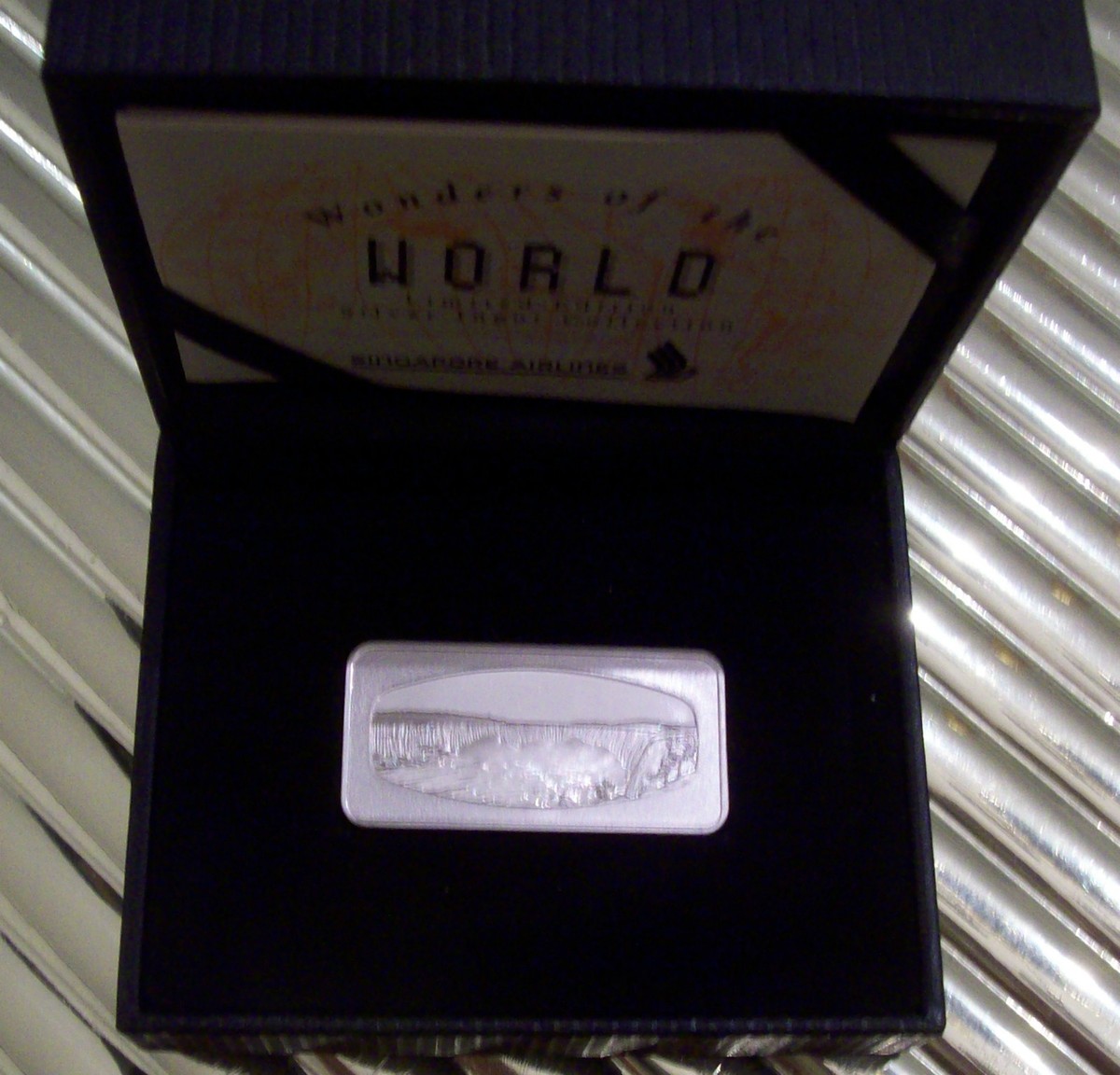 SINGAPORE AIRLINES. LTD. 0.800 FINE SILVER. NIAGARA FALLS. 400