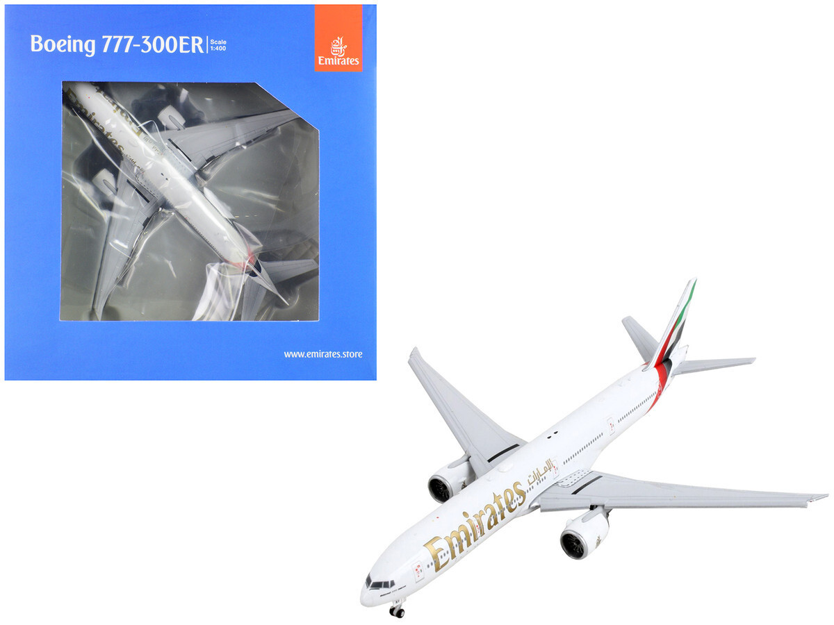 GeminiJets Boeing 777-300ER Aircraft W/Flaps Down 