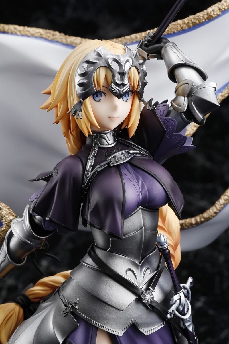 NEW* FGO: Ruler/Jeanne d'Arc Renewal Package Ver 1/7 Scale Figure