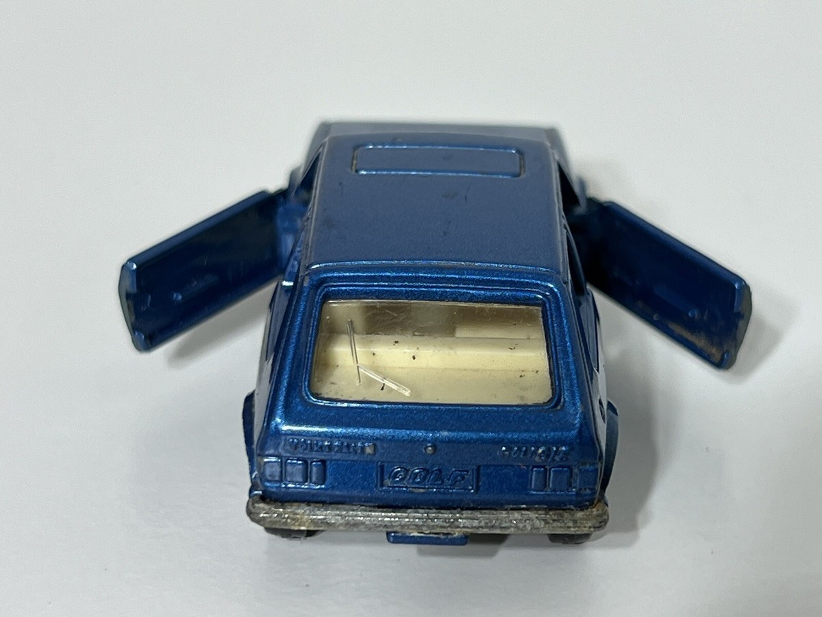Tomica Tomy No. F5 Volkswagen VW Golf GLE Mk1 Rabbit Diecast Car