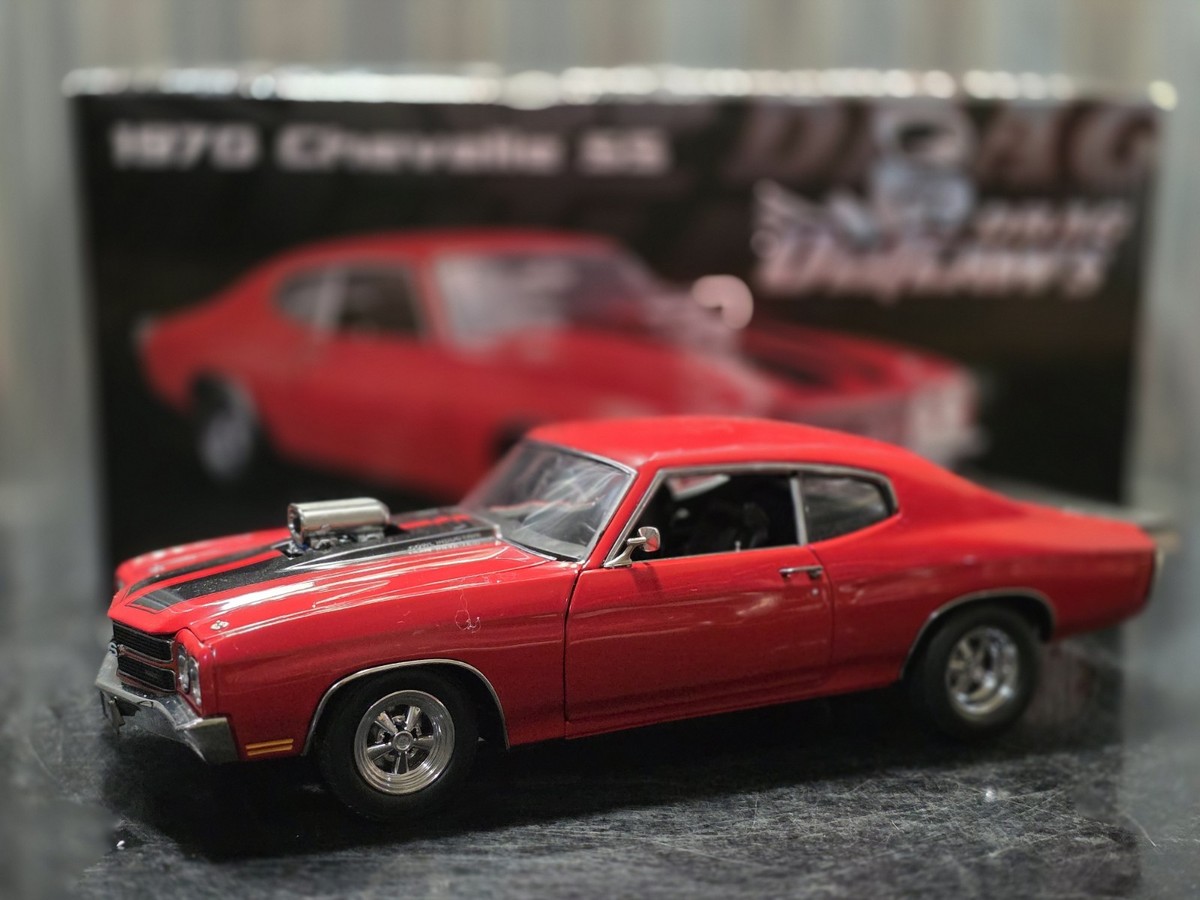 ACME 1970 Chevy Chevelle SS Drag Outlaws 1:18 Diecast Model Race
