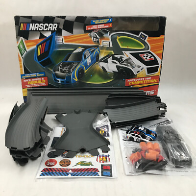 コ【26】NASCAR ダイキャスト モデルカー レーシングカー 玩具車 計8台