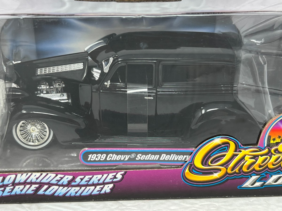 Jada Street Low 1939 Chevy Sedan Delivery Lowrider Series 1:24