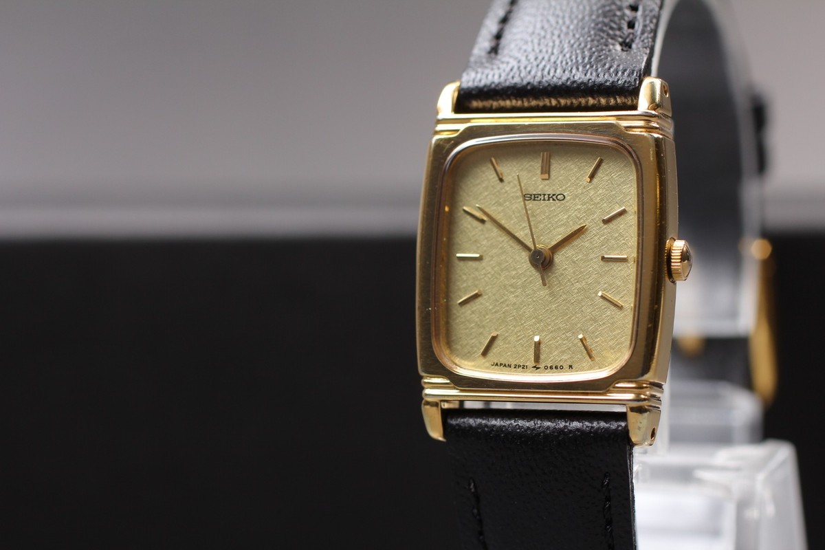 Vintage 1987 Seiko Socie 2P21-5210 Gold Tank SGP Quartz Womens