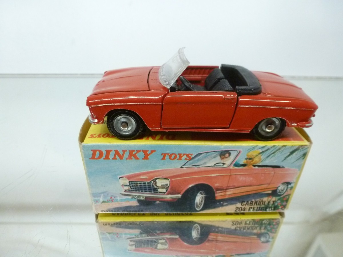 プジョー 204 カブリオレ - フランス ディンキートイズ #511 DINKY