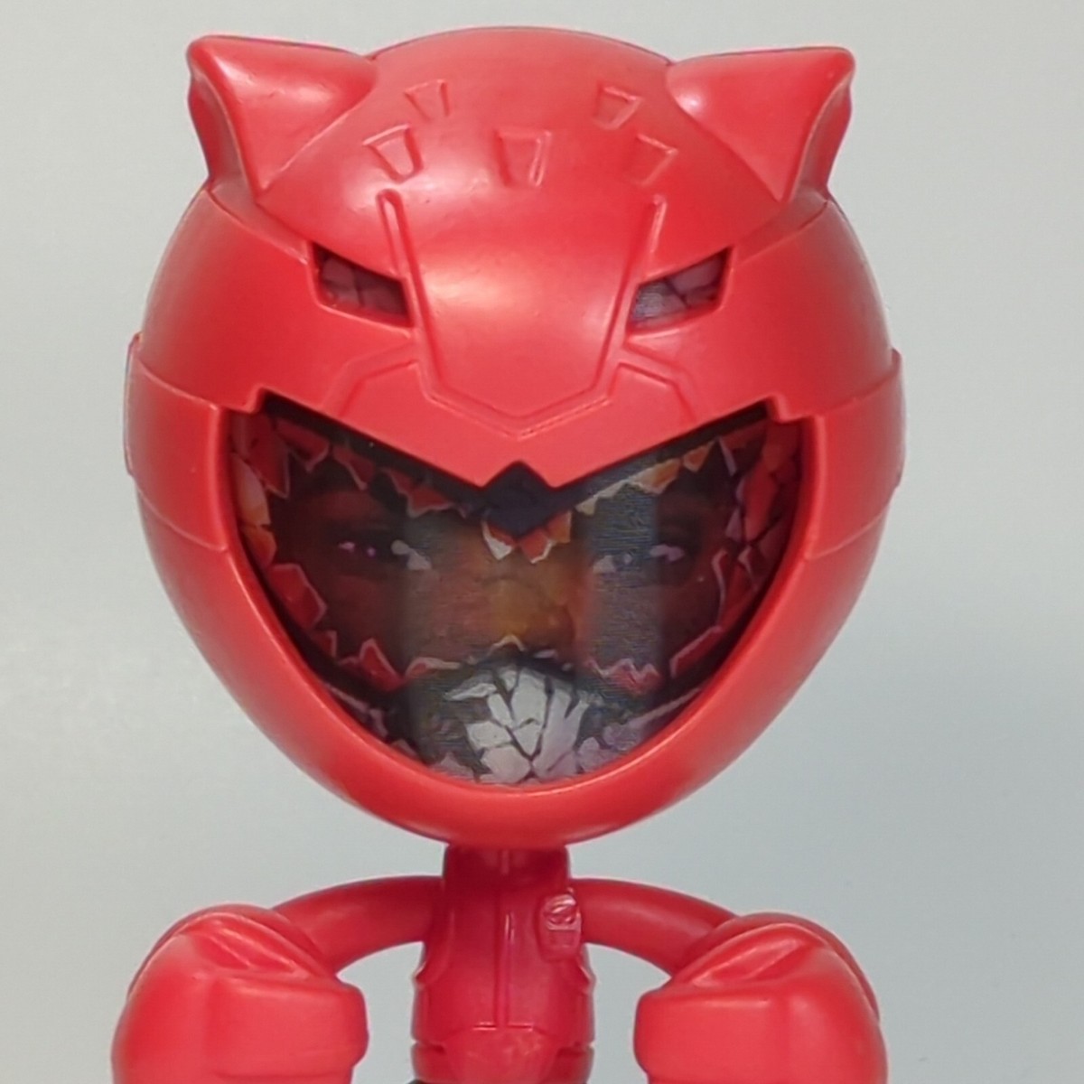 Sonic Power Rangers Red Figure Ranger Beast Morphers Wacky Pack