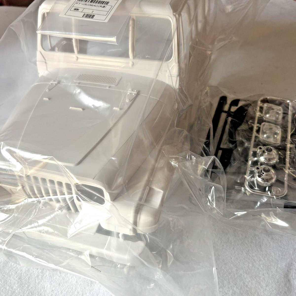 Tamiya Jeep Wrangler Yj Body H J 2 Piece Set ∔ sticker Tamiya RC