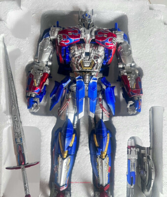 Alien Attack Toys A-01CC Knight Transformation toys Optimus Prime