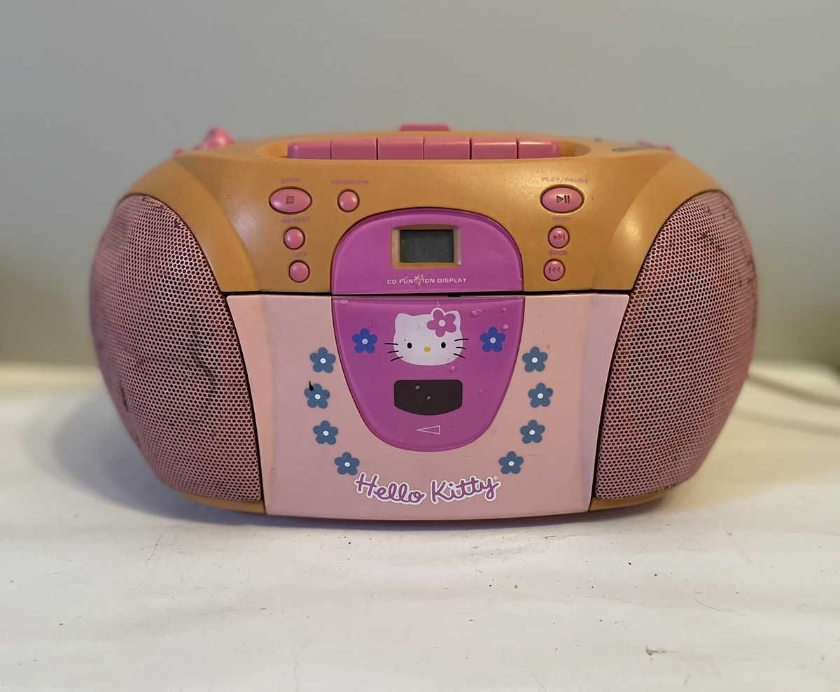 Vintage 1999 Pink Hello Kitty CD Boombox AM/FM Radio & Cassette