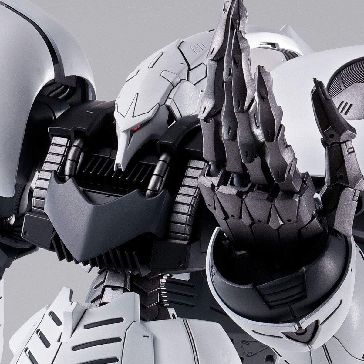 Premium BANDAI MG 1/100 AMX-004DMD QUBELEY DAMNED NOZH'S MOBILE