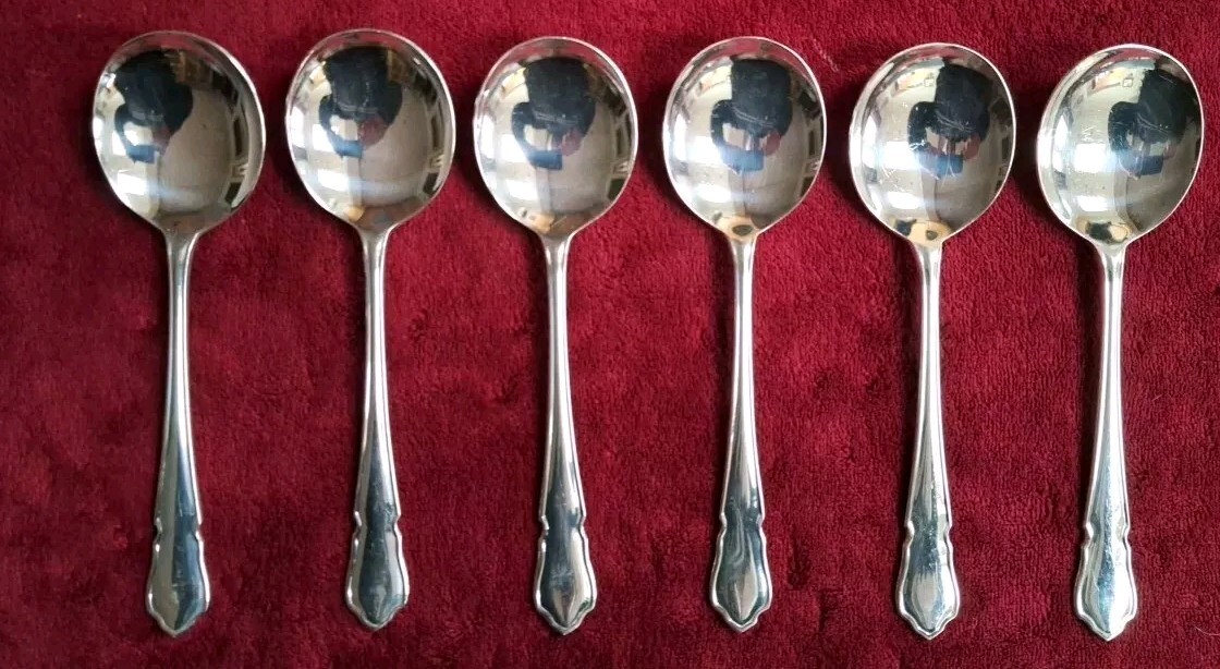 e Butler】キングスパターンのディナーセット 6名用44本組 e Butler