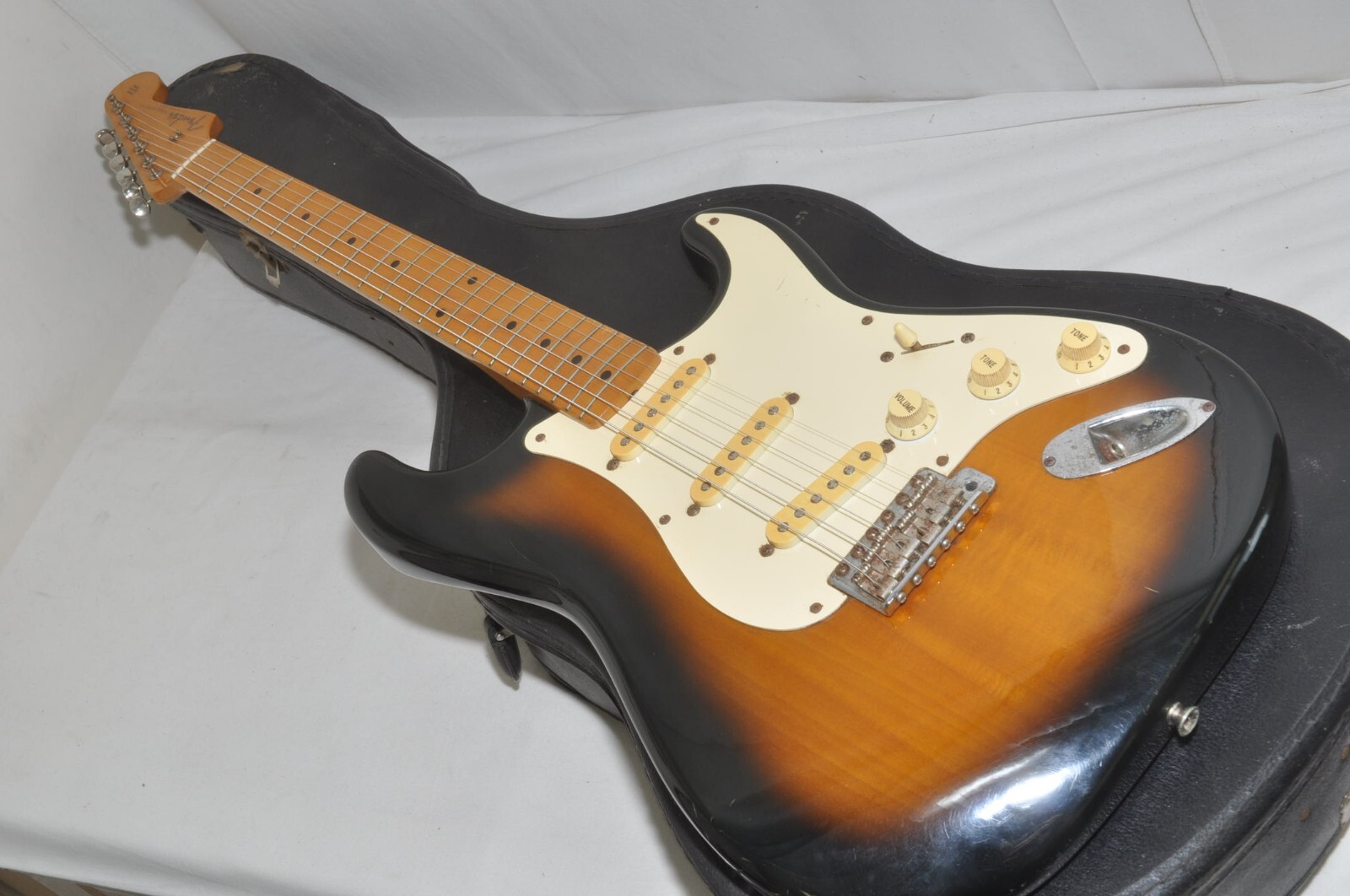 Fender Japan ST57-53 1957 Stratocaster 1993～1994 Electric Guitar