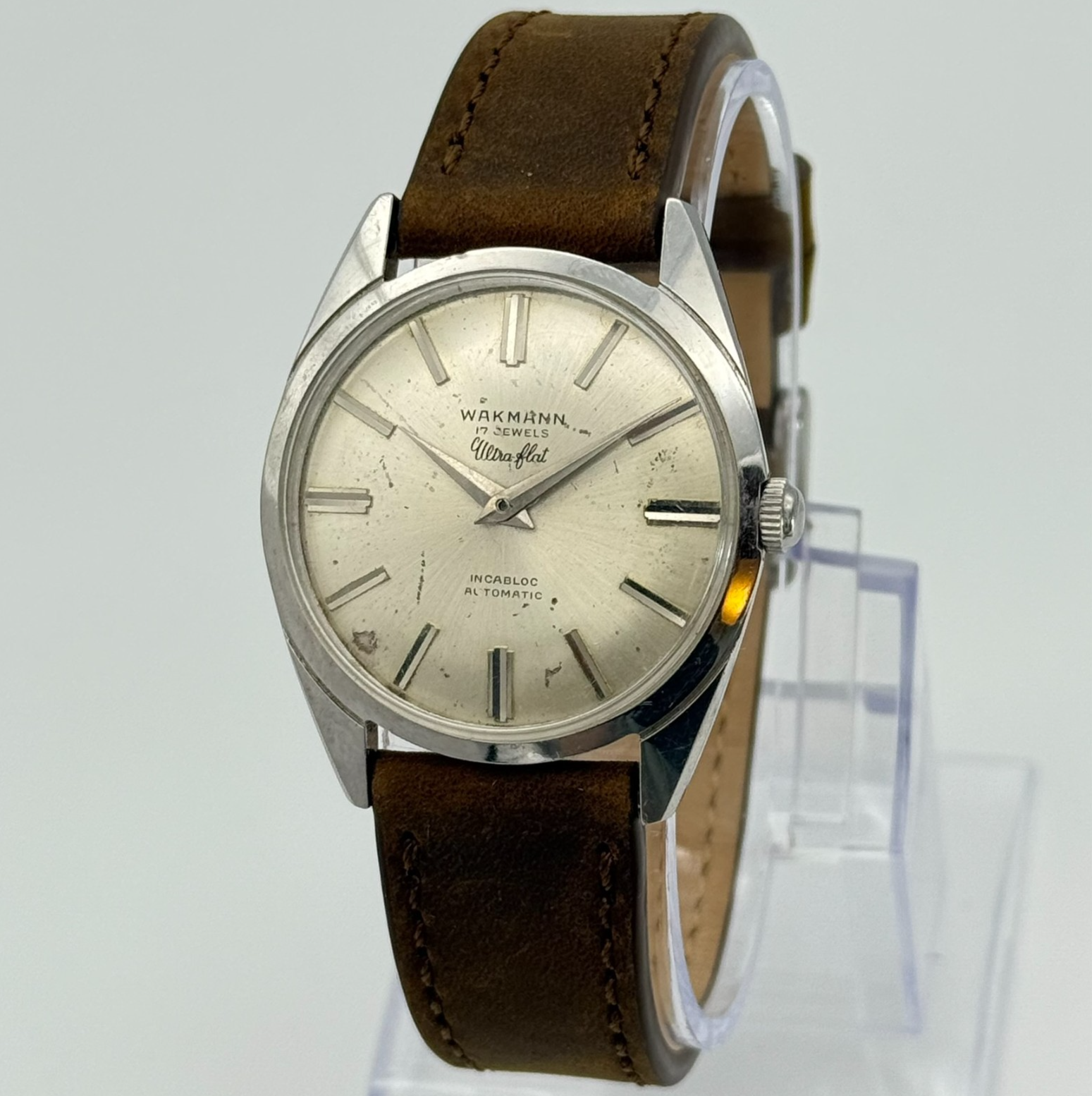Vintage 1950s WAKMANN Ultra-Flat Silver Tone 17 Jewel Automatic