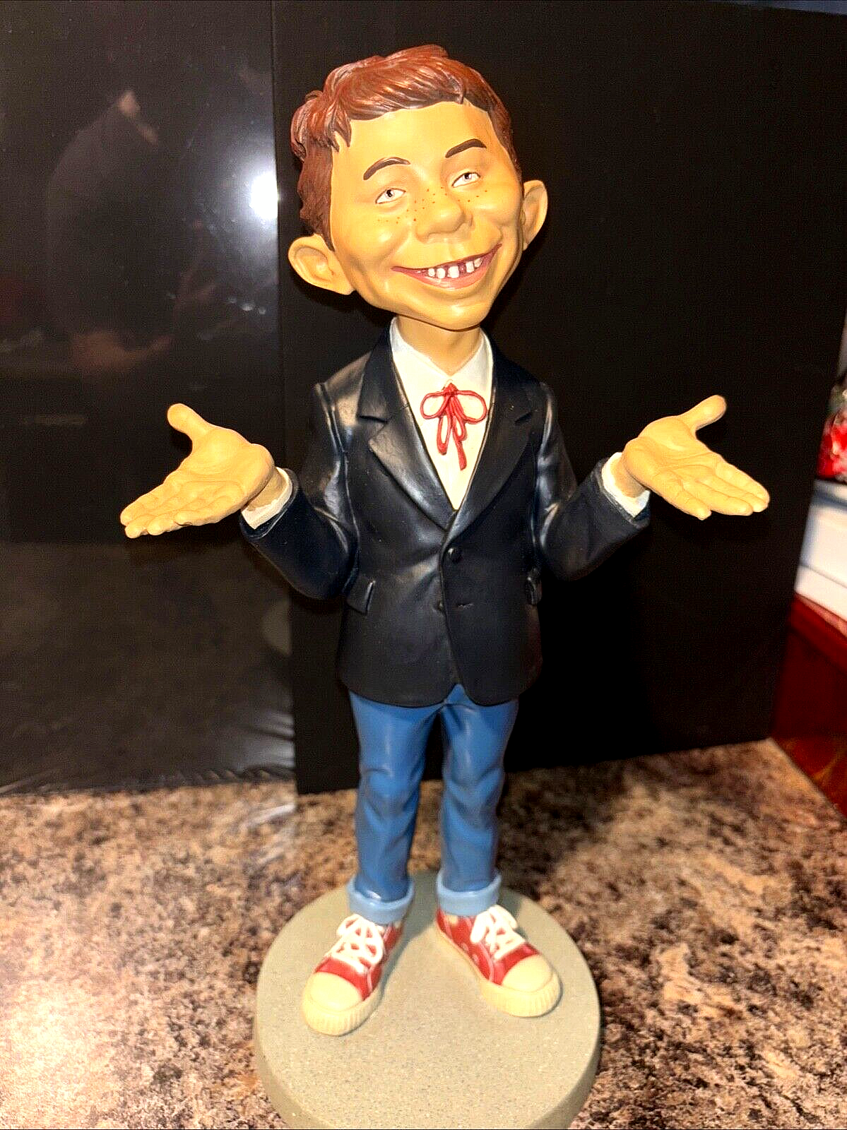 Alfred E. Neuman Statue WB Warner Bros Studio 14 inch collector