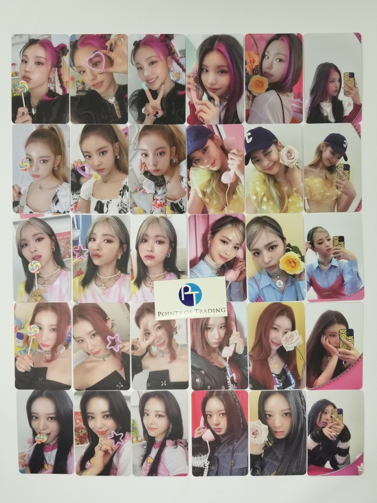 ITZY CRAZY IN LOVE 1ST ALBUM OFFICIAL PHOTOCARD YEJI LIA RYUJIN