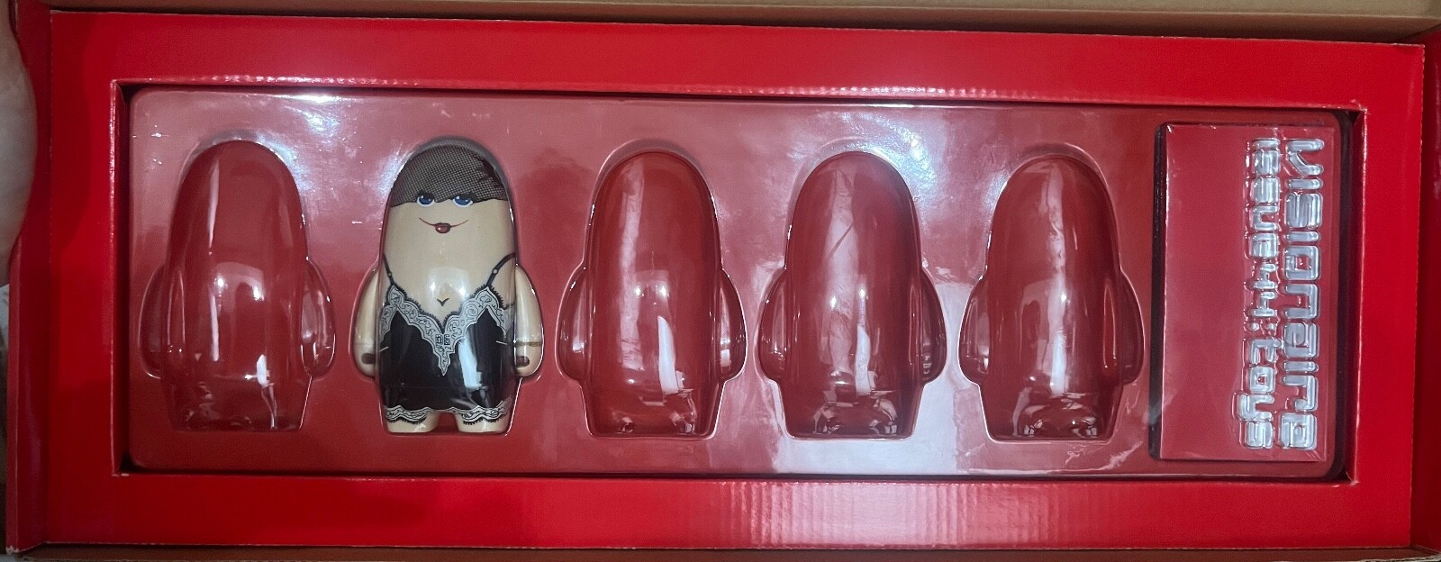 VISIONAIRE NO. 44: KIDROBOT TOYS (Red) (one) | eBay