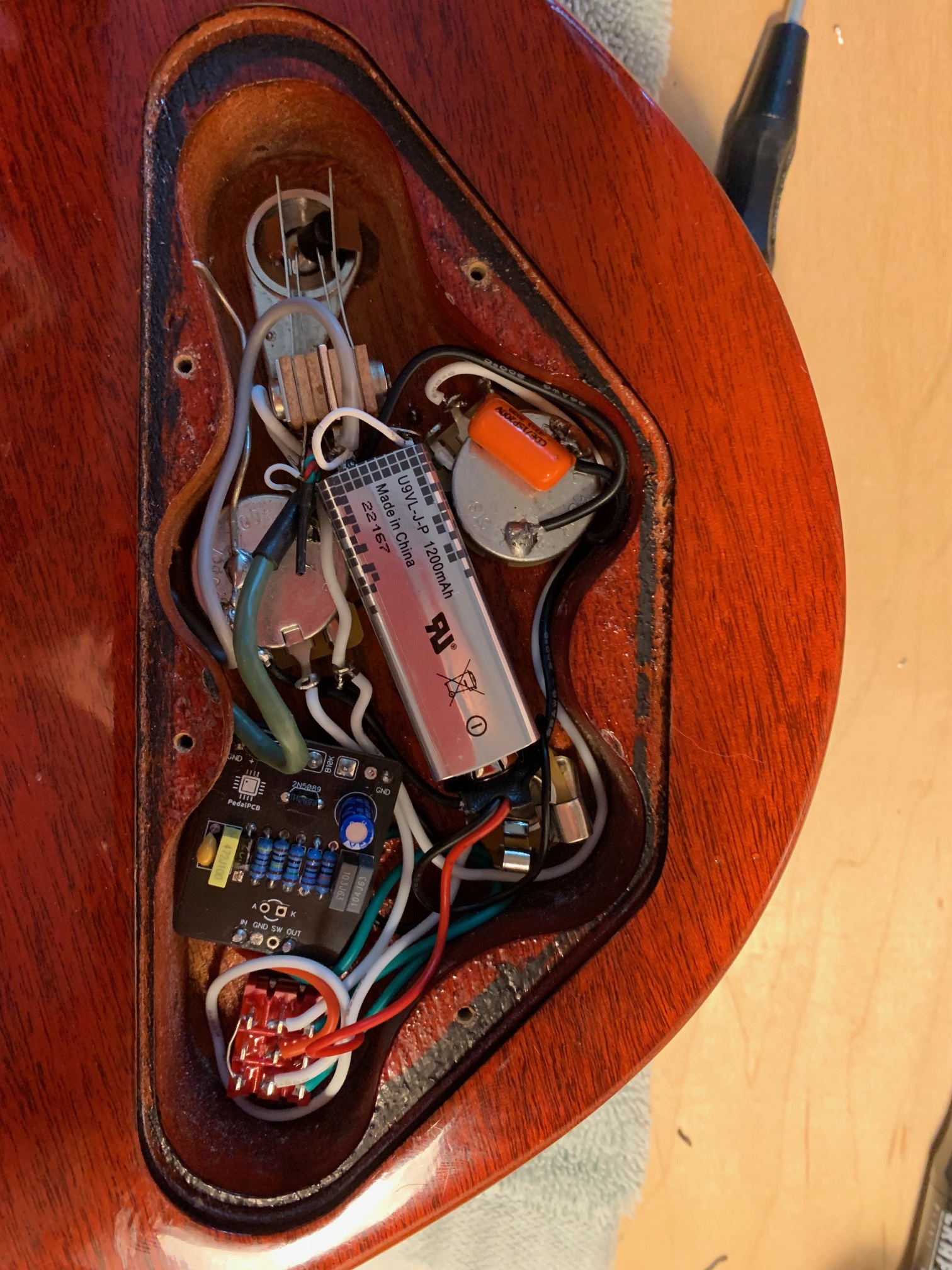 Installing a fuzz in a jazzmaster | PedalPCB Community Forum