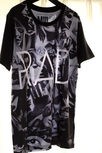 ガゼットのツアーグッズ。Tシャツ黒』