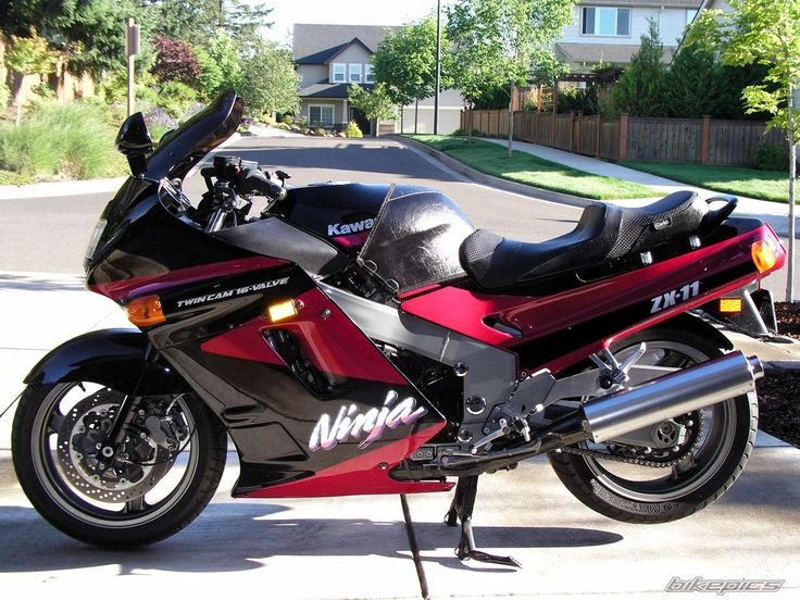 1991 Kawasaki ZX-11 Ninja. This bike was AWESOME!! My only bike