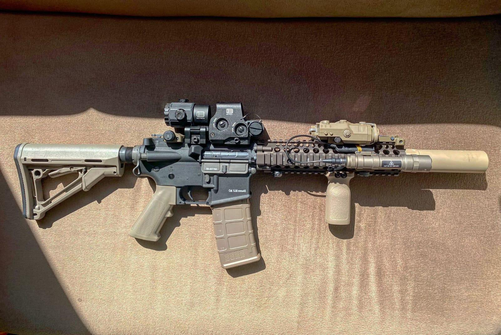 米軍MAGPUL P-MAG 30 FDE マガジン カート2本付き 米軍MAGPUL P-