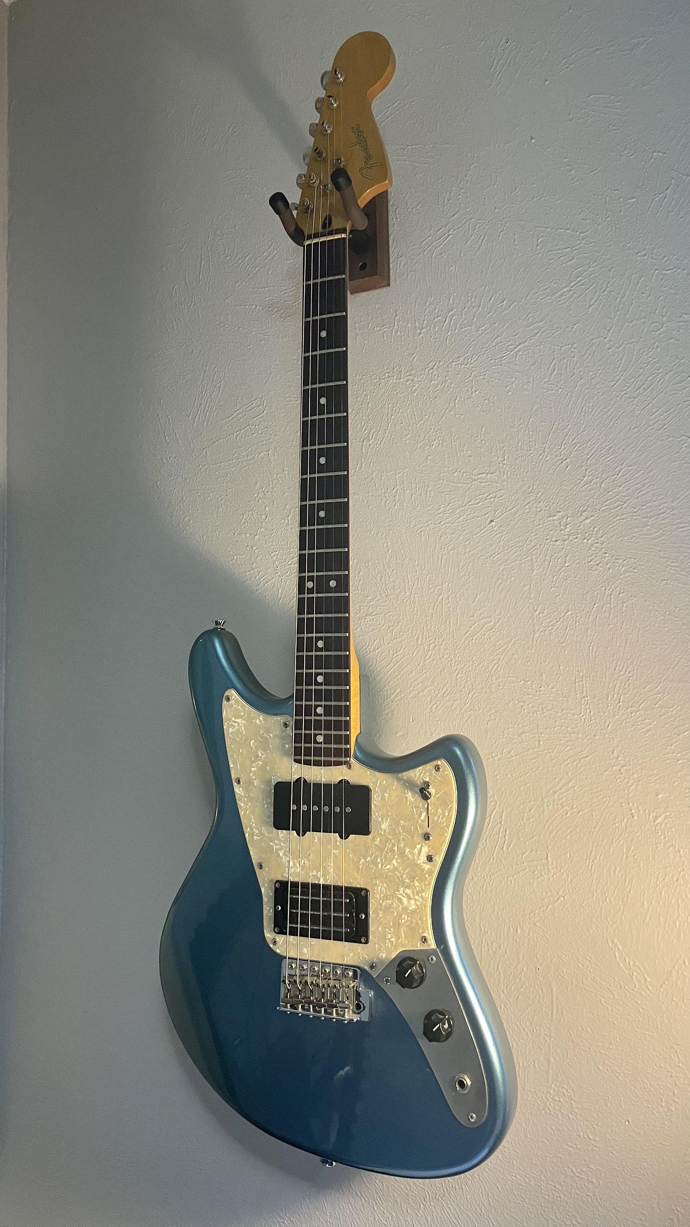 Fender Marauder (Modern Player) appreciation post : r/offset