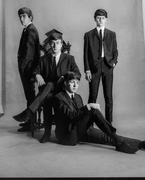 椅子の写真撮影 📷 アストリッド・キルヒヘル、1962年11月、ハンブルク