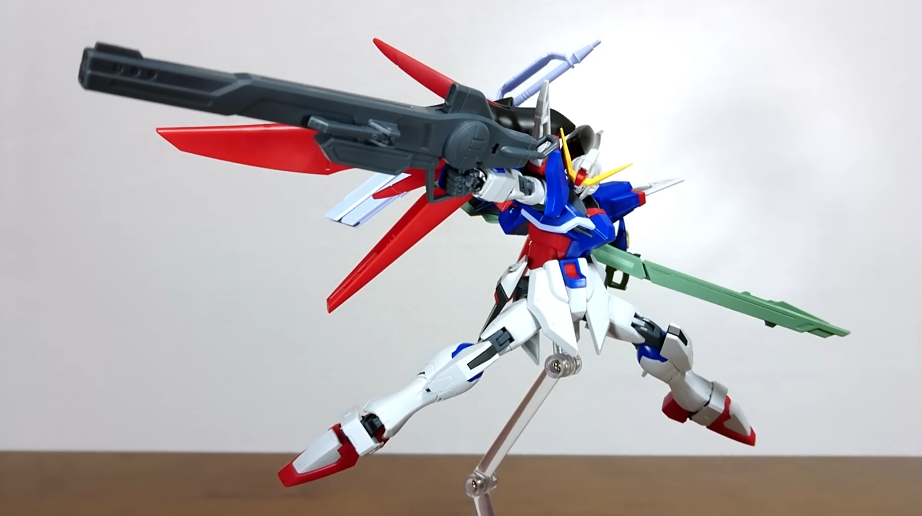 HG デスティニーガンダム Spec II w/ ゼウスシルエット発表！ (2024年