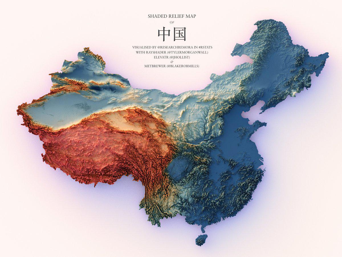 中国の陰影起伏図。中国全土の標高の大きな違いを区別するには、色が