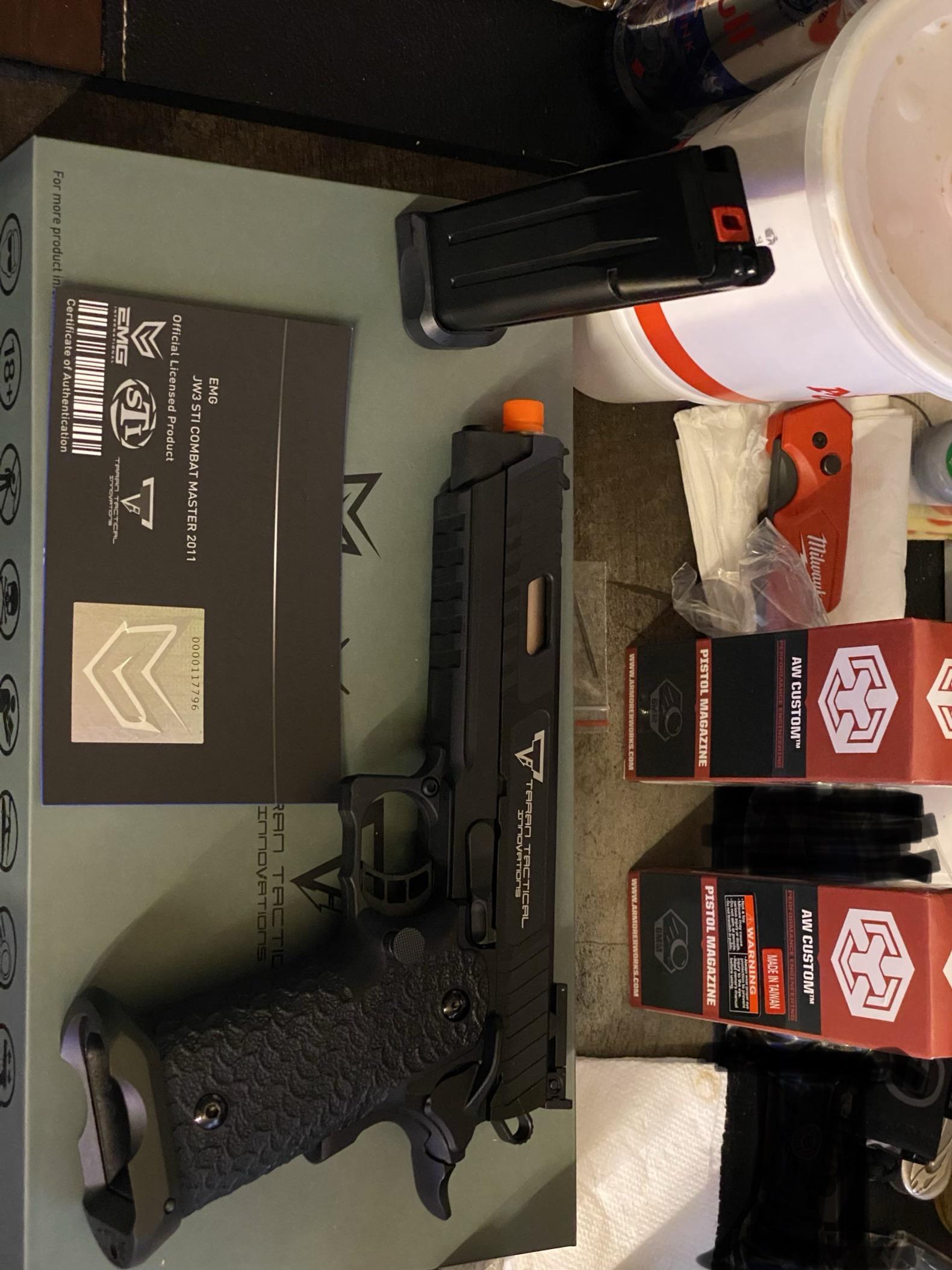 Got this bad boy in the mail finally! EMG STI TTI 2011 Combat