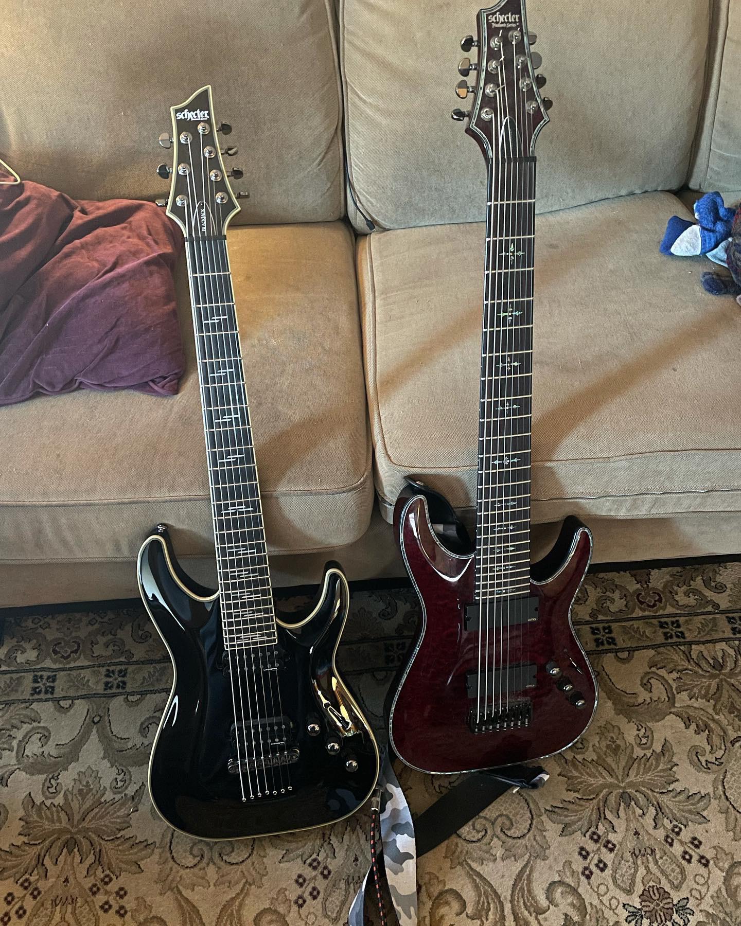 Schecter Blackjack 7弦とSchecter Hellraiser C-8！BlackjackはAndrew