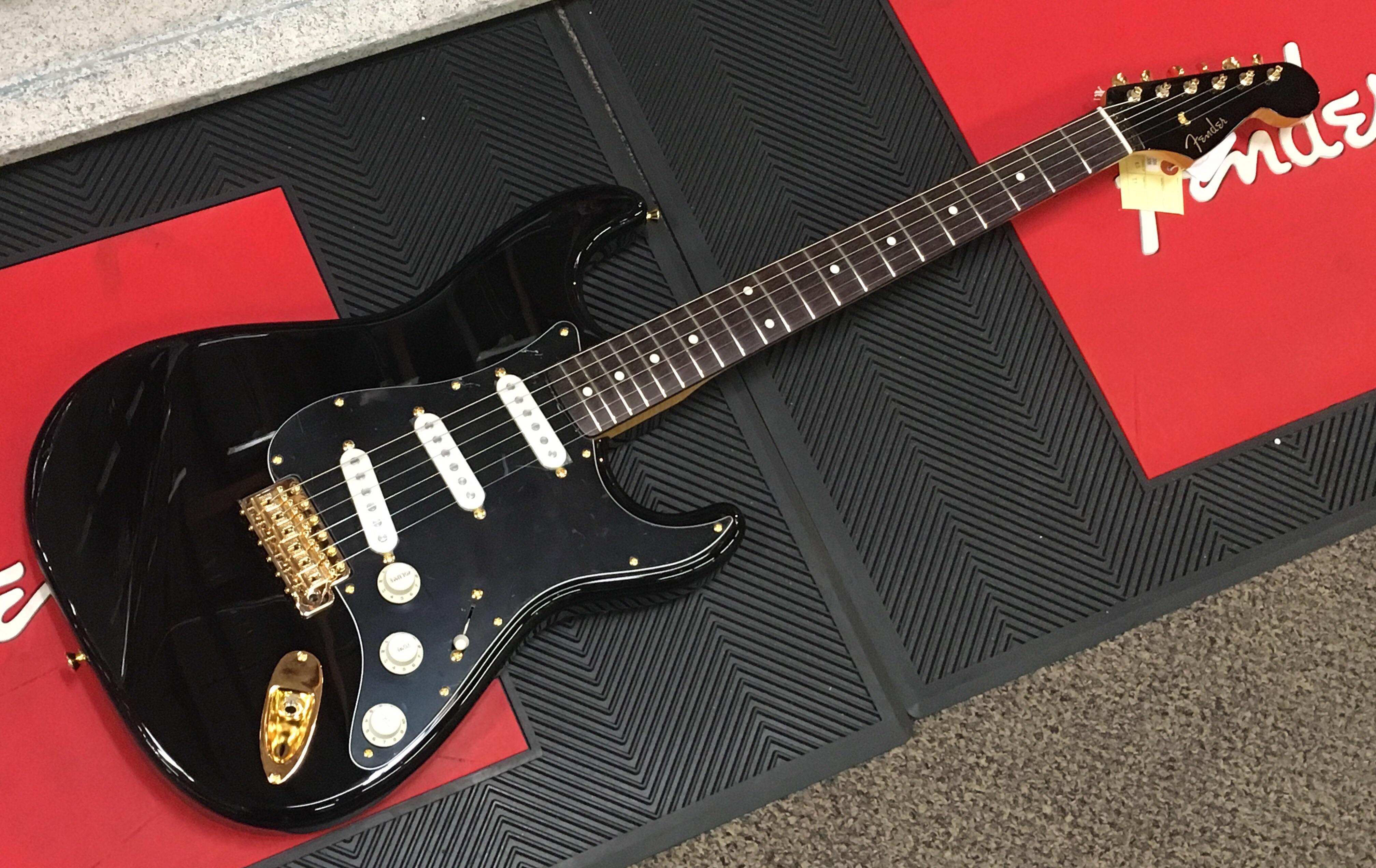 Just got in the New Made in Japan Fender 60's Traditional Strat