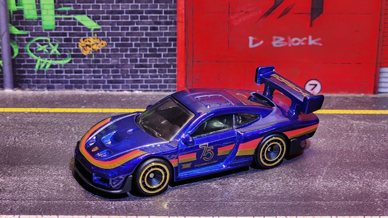 Hotwheels SUPER TREASURE HUNT - Porsche 935 - 1K Subscriber