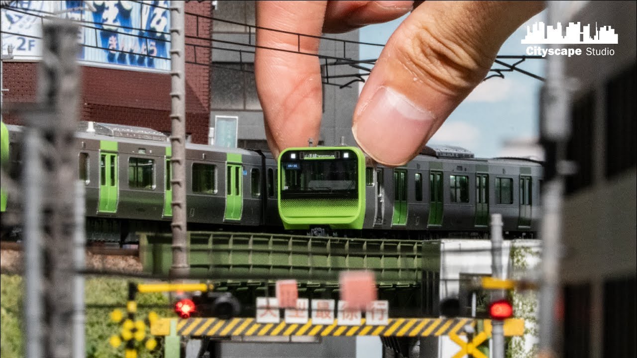 Making a Diorama of The Railroad Crossing which is Never Opened of